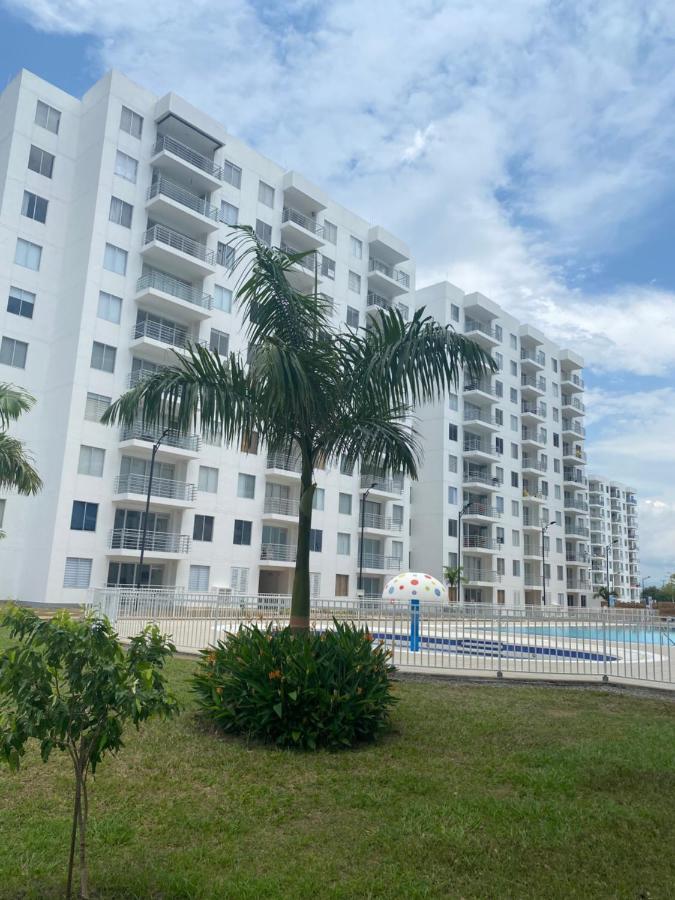 Apartment Conjunto Aqualina Orange Girardot