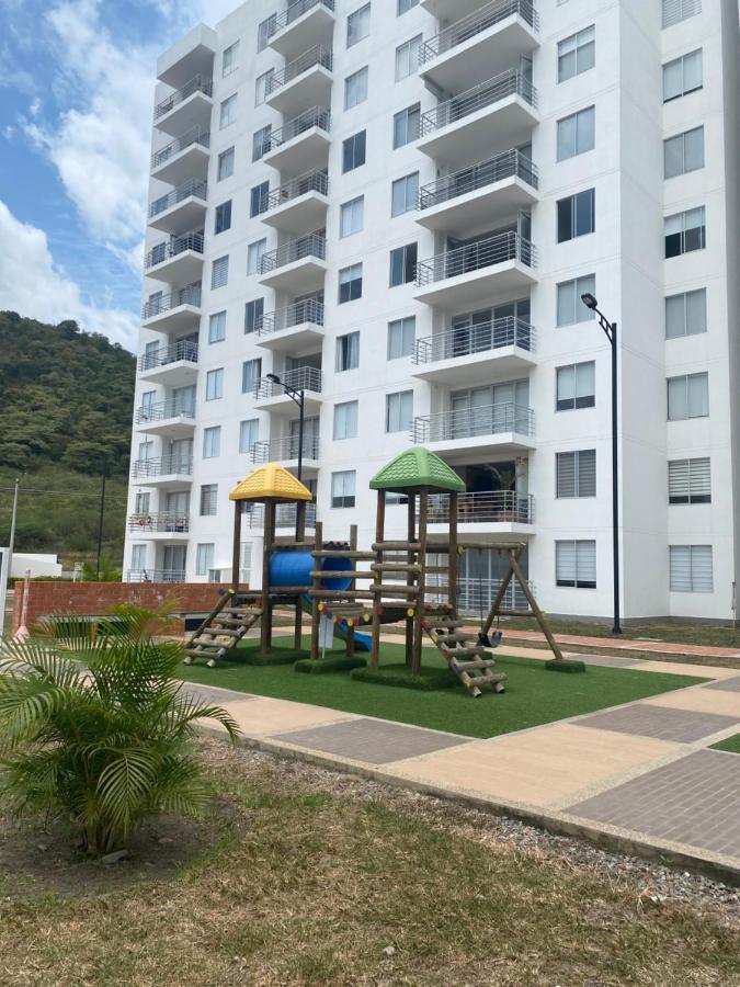 Apartment Conjunto Aqualina Orange Girardot